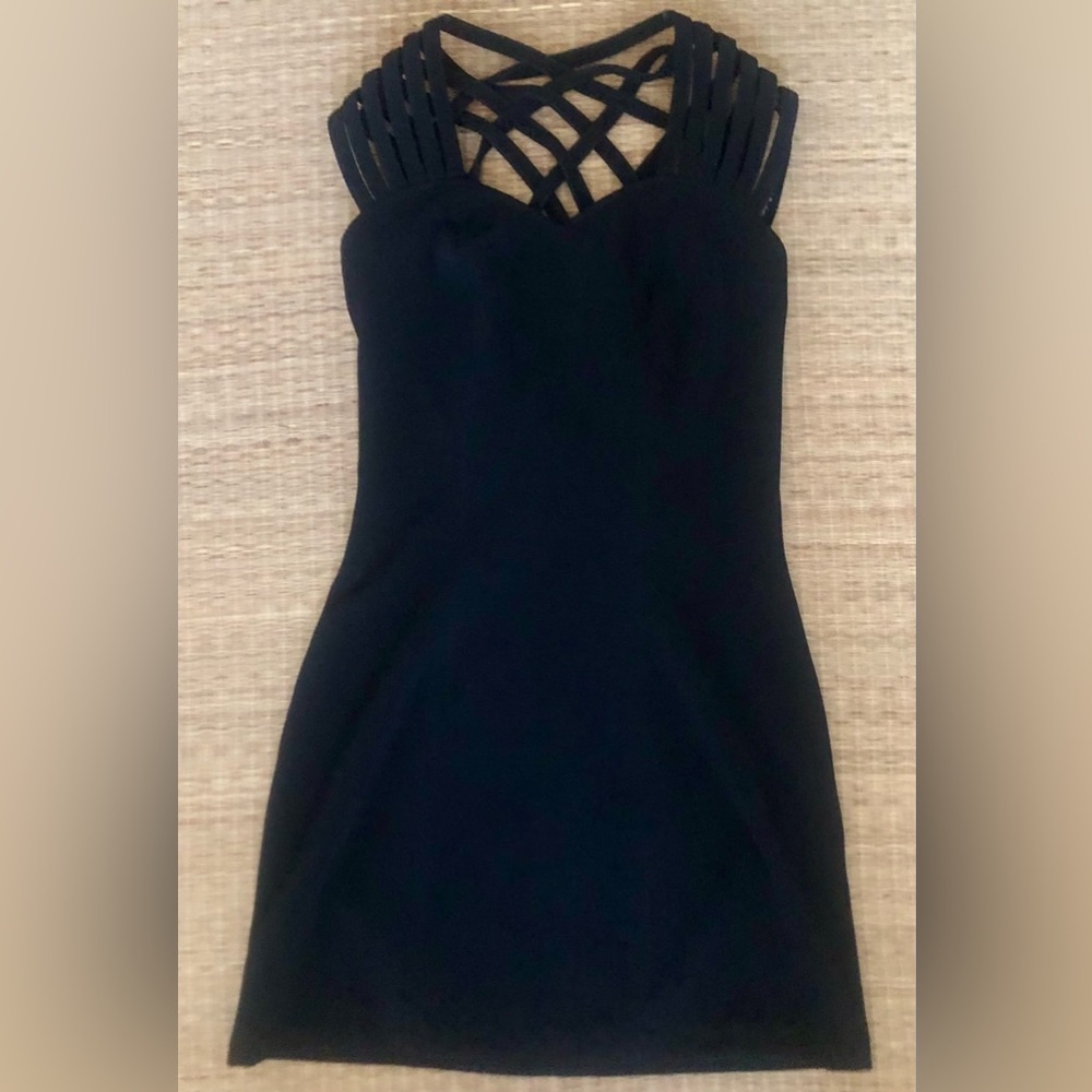 LBD!!! CUTE BLACK DRESS Vintage size 6